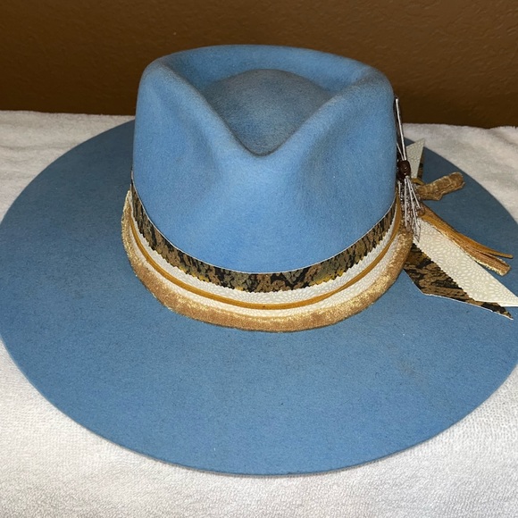 Shyanne Accessories - Shyanne custom felt hat